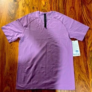 Men’s Small Lululemon Metal Vent Tech 2.0 Shirt